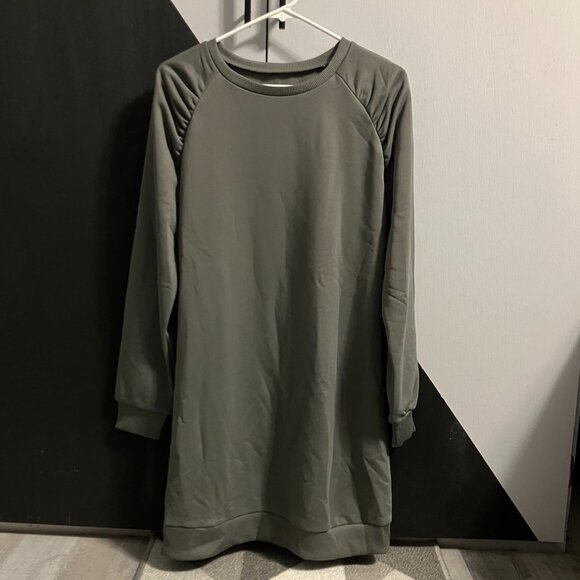 NWOT Unbranded Women's Gray Sweatshirt Dress - Picture 1 of 8